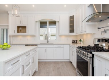 2019-05-01 KITCHEN 2.0-6513 IRON ST