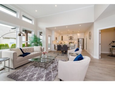 2019-05-01 LIVING RM TO KITCH-6513 IRON ST