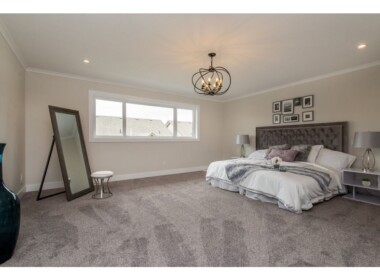 2019-05-01 PRIMARY BDRM-6513 IRON ST