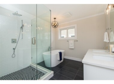 2019-05-01 PRIMARY ENSUITE-6513 IRON ST